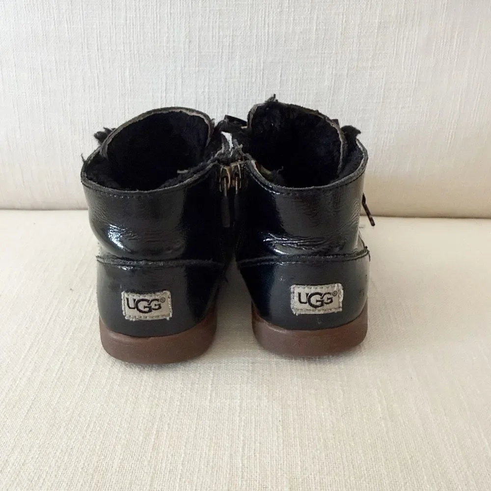 UGG Kids Size 11 Black Patent Duck Boots Star Laces Side Zipper Lynde